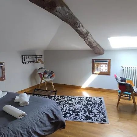 Domaine Les Garrigues Bed & Breakfast 3*