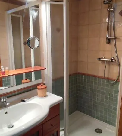 Domaine Les Garrigues 3* Puygaillard-de-Quercy