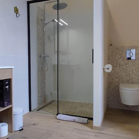 Domaine Les Garrigues Bed & Breakfast