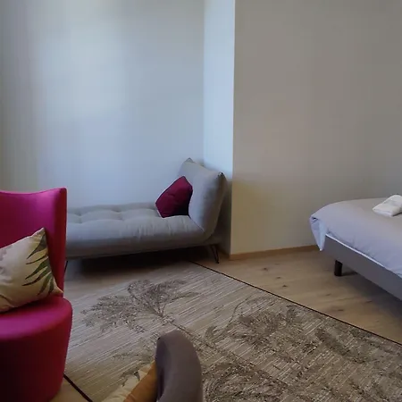 Domaine Les Garrigues Bed & Breakfast