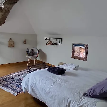 Domaine Les Garrigues Bed & Breakfast