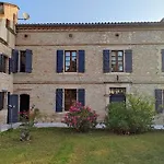 Domaine Les Garrigues فندق مبيت وإفطار 3*