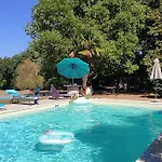 Domaine Les Garrigues فندق مبيت وإفطار